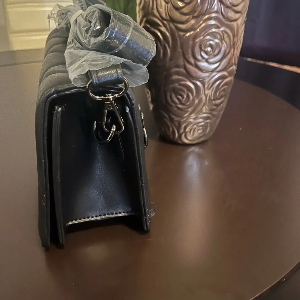 Valentino Crossbody Bags $789 Retail - Picture 11 of 11